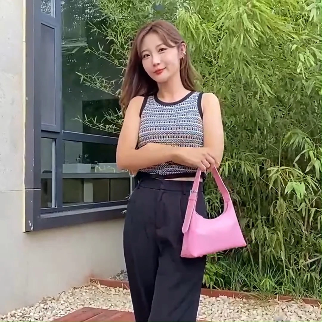 Un nuevo estilo de bolso y bolso de un solo hombro de alta gama de la axila francesa 1
