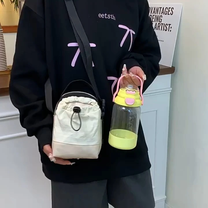 Bolsa de botella de agua compacta, bolsa de cuerpo cruzado casual y versátil, bolsa de save shoulder de moda 1
