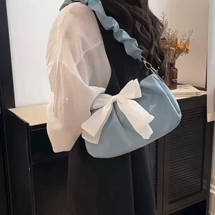 Bolso plisado de moda, bolso de hombro nuevo en forma de arco, bolsa de cuerpo de cadena de moda 1