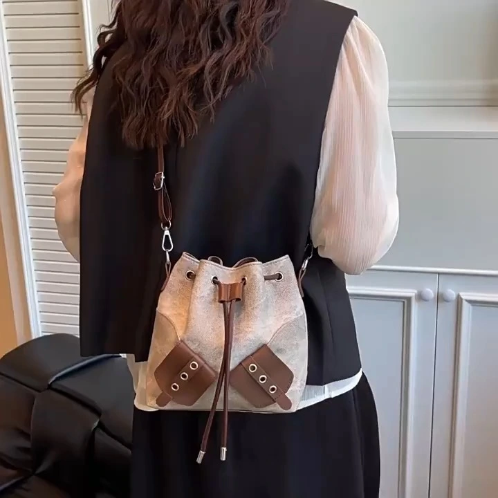 Bolsa transversal versátil e elegante, bolsa estilo coreano com cordão e nicho, bolsa de ombro casual retrô 1