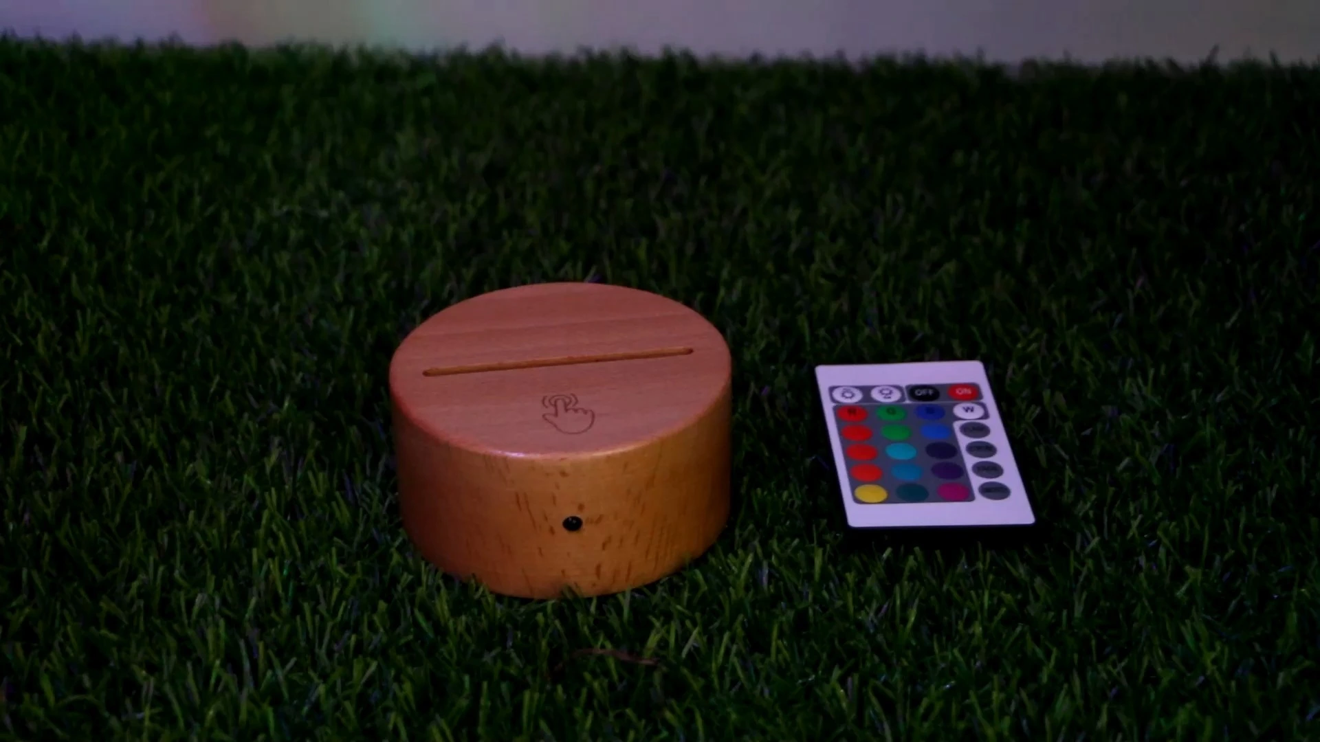 Smile Éclairage 16 couleurs Lumière de nuit LED 3D en bois avec contact et télécommande 1