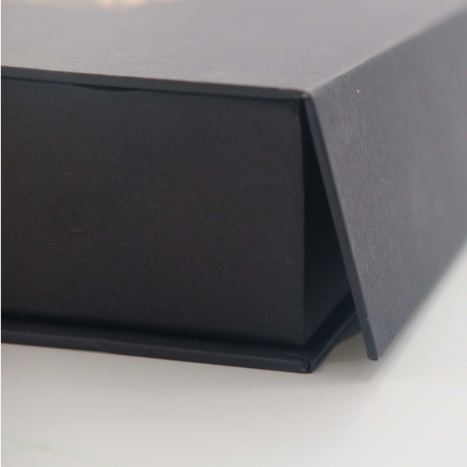 Welm gold gift box suppliers australia logo online 6