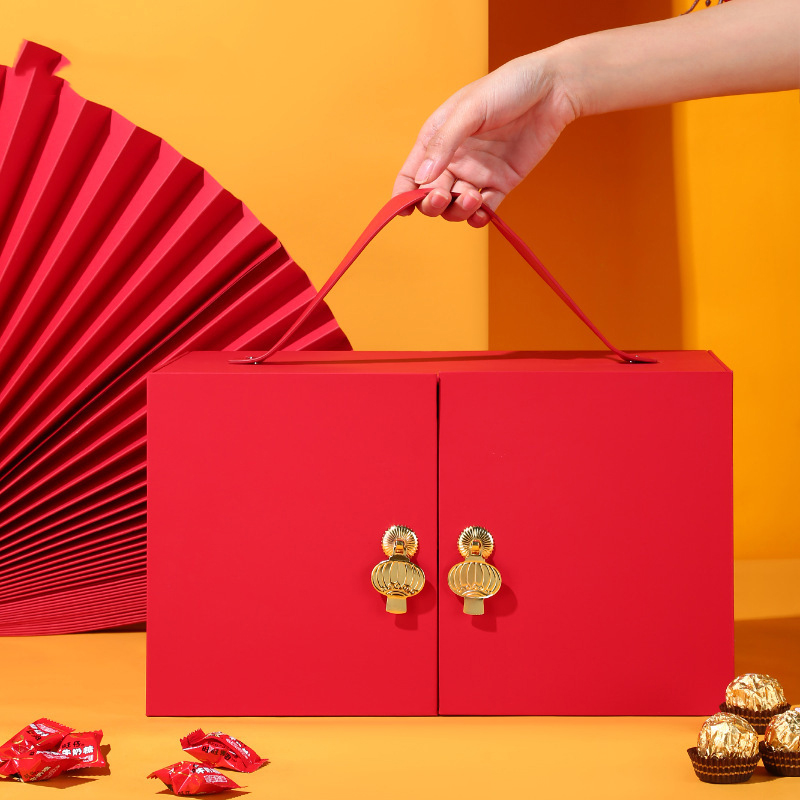 Hong Kong supplier accepts custom red color 2020 portable drawer double door New Year gift box 4