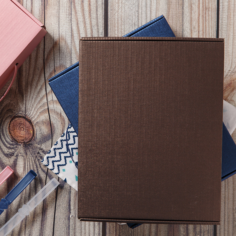 Custom wholesale surprised shoe explosion jewelry lash gift cardboard Kraft paper packaging magnetic lid box storage with logo 4