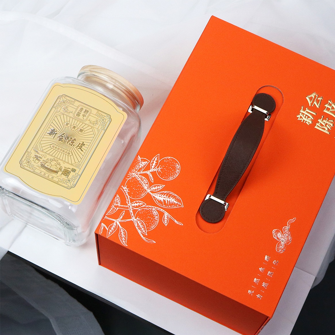 Custom wholesale cardboard biodegradable eco friendly paper packaging printing Happy New Year gift box with logo 4