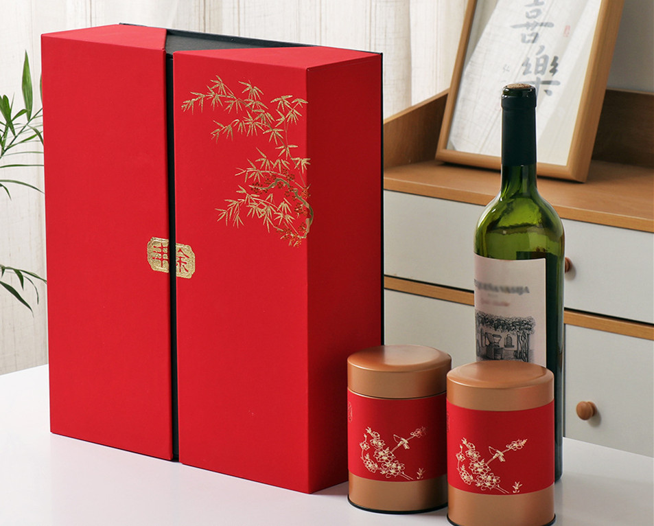 Custom luxury white thank you nut tea wine jewelry party gift paper carboard packaging Happy New Year gift box with logo 3