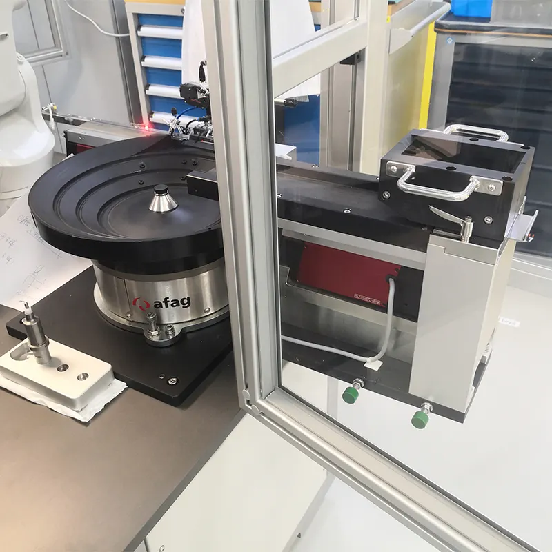 Automatic Feeding System by TAIUNI 4