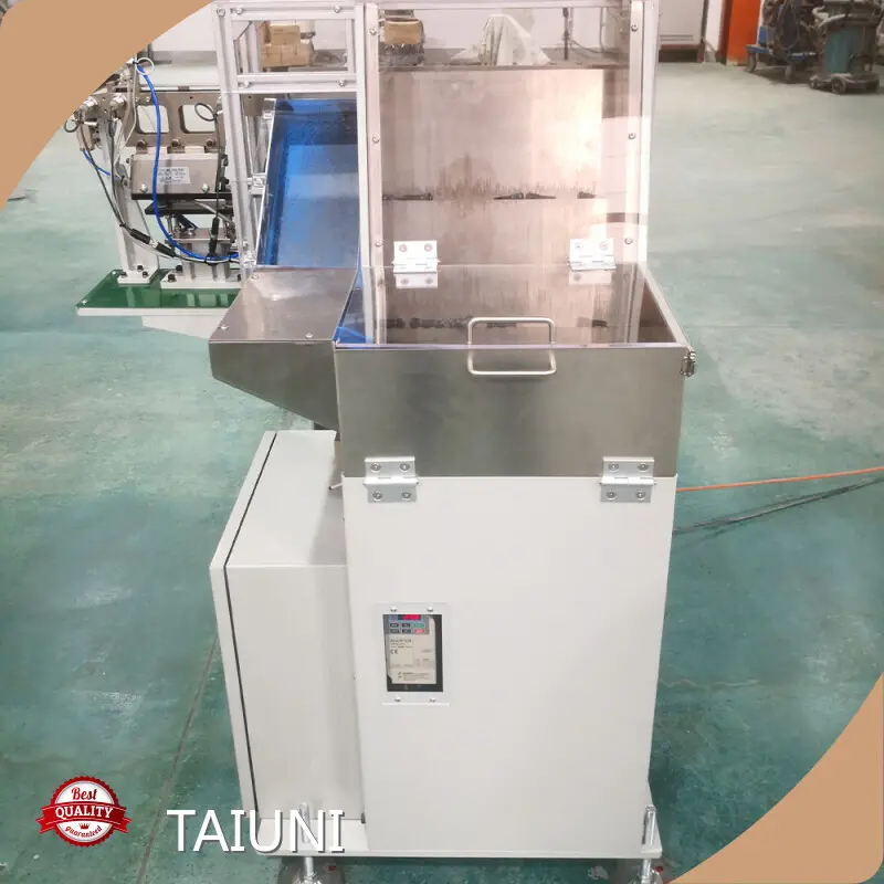 TAIUNI Step Feeders Series 1