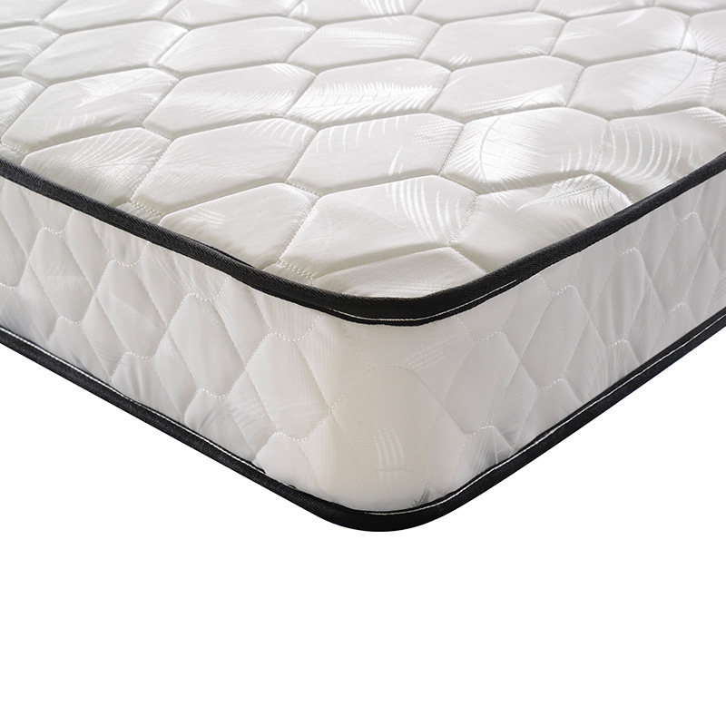 comfortable queen mattress set factory price with coil