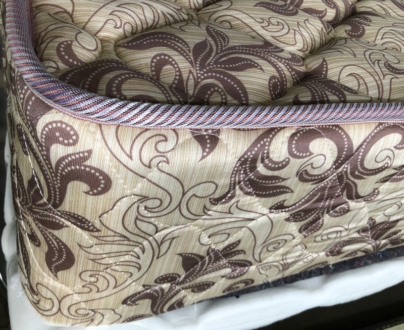 Synwin mattress mass products in workshop. 3