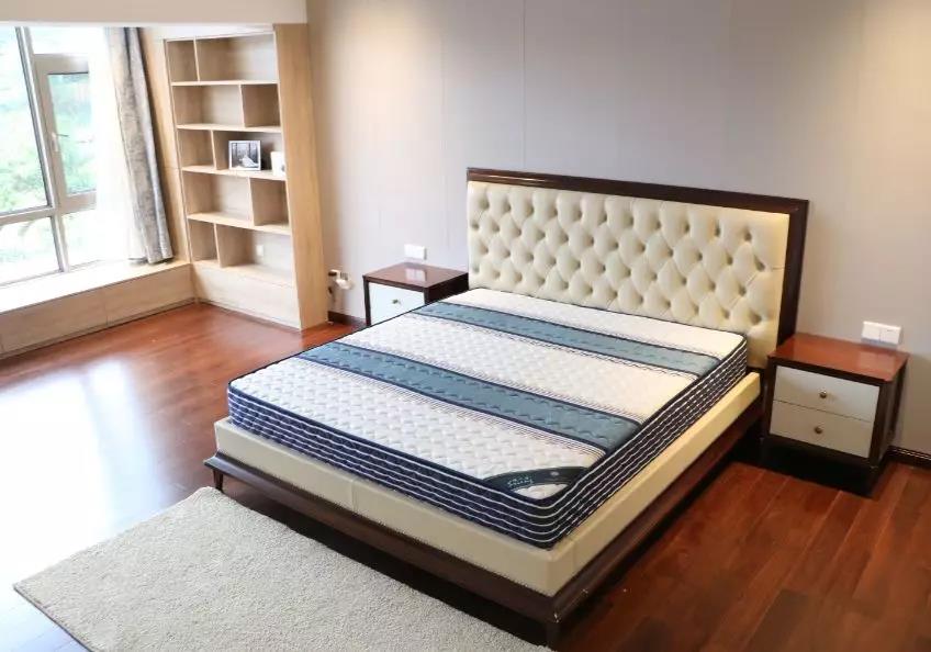 How long is mattress lifespan? 1