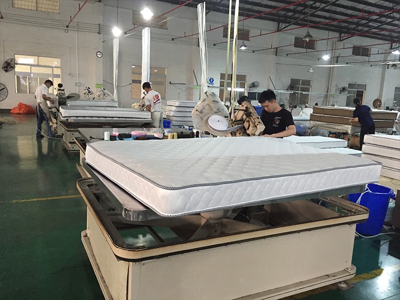 ਥਾਈਲੈਂਡ ਲਈ ਬਸੰਤ ਚਟਾਈ ਲਈ ਤਿਆਰ ਜਹਾਜ਼ ਨੂੰ ਰੋਲ ਕਰੋ 4