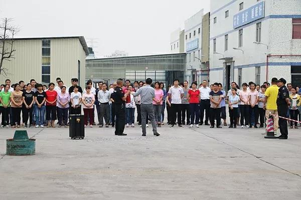 Синвин душек Активности ватрогасне обуке 1