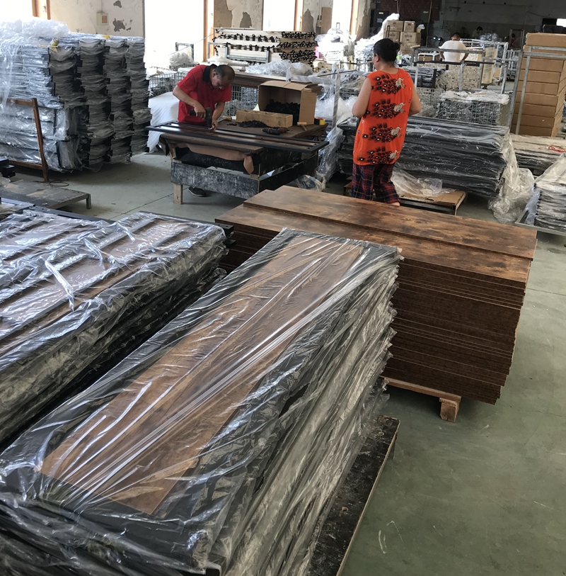 Size customized cheap bed frame wholesale online from China 21
