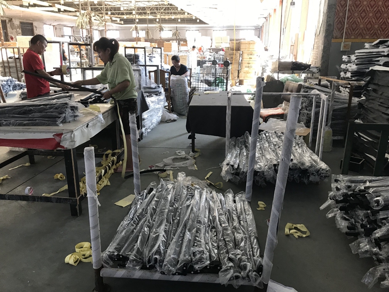 Size customized cheap bed frame wholesale online from China 16