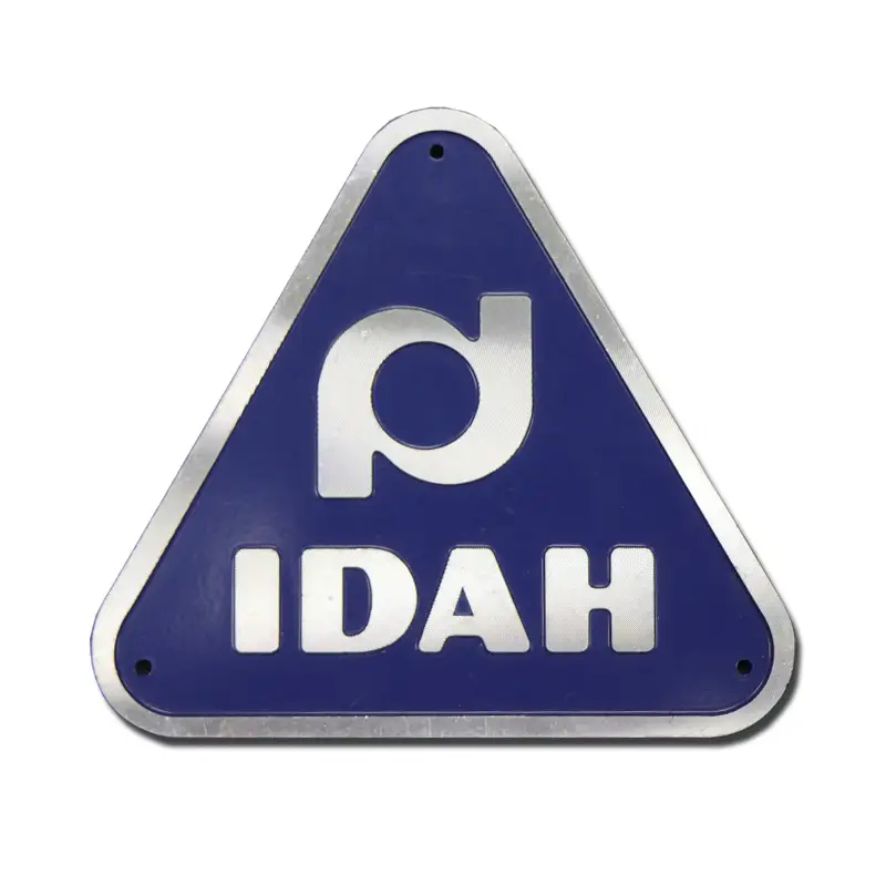Placa de identificación de la máquina de metal cortado con diamante 1