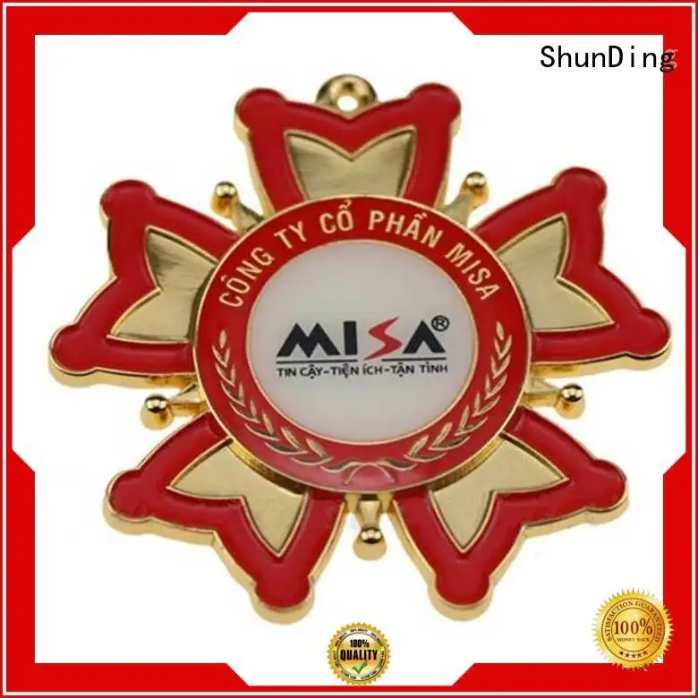 ShunDing lovely personalised metal badges owner for souvenir 1