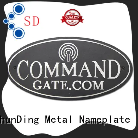 ShunDing high-quality personalized name plates from China for souvenir 1