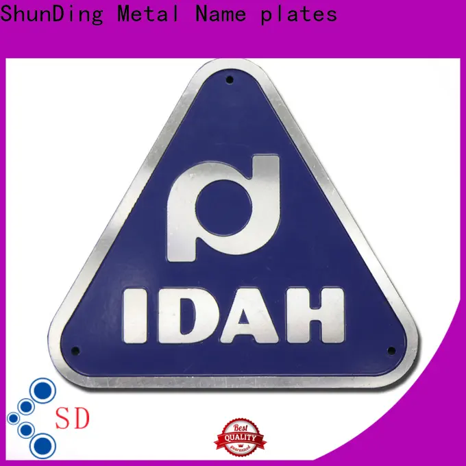 ShunDing quality engraved name plates certifications for auction 1
