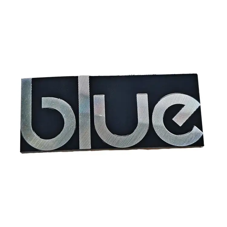 Customized 3D Diamond-Engraved Aluminum Nameplate with Two Feet 1