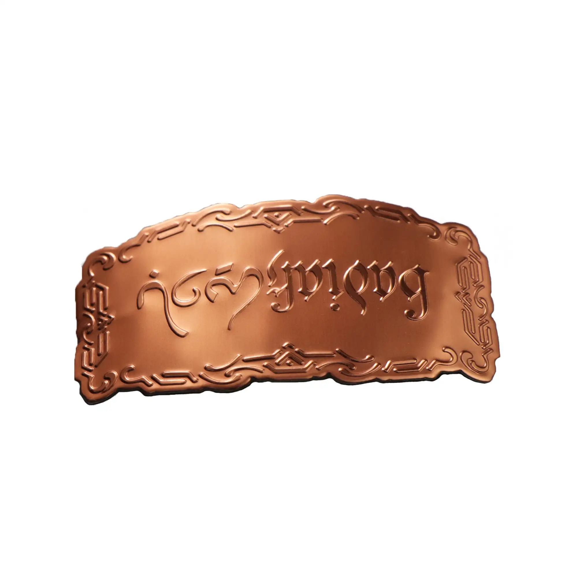 Customized embossed pattern perfume labels and irregular arc-shaped labels 1