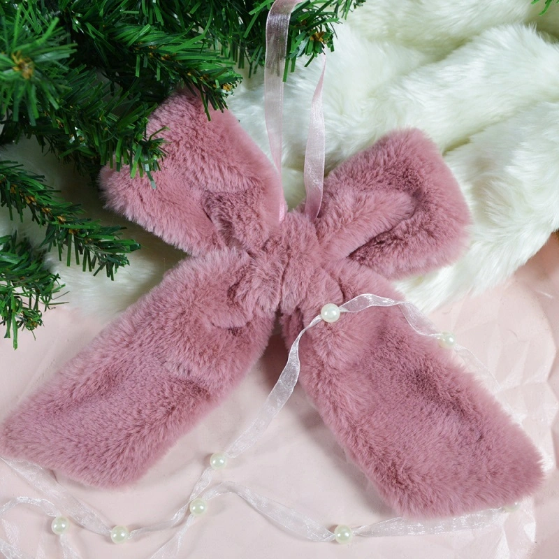 Winterliche rosa flauschige Kunstfell-Schleife zum Aufhängen 1
