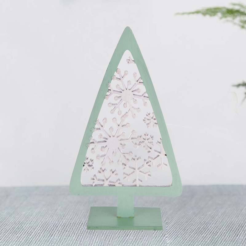 Decoración de árbol de Navidad de madera con agujeros cortados con láser 2