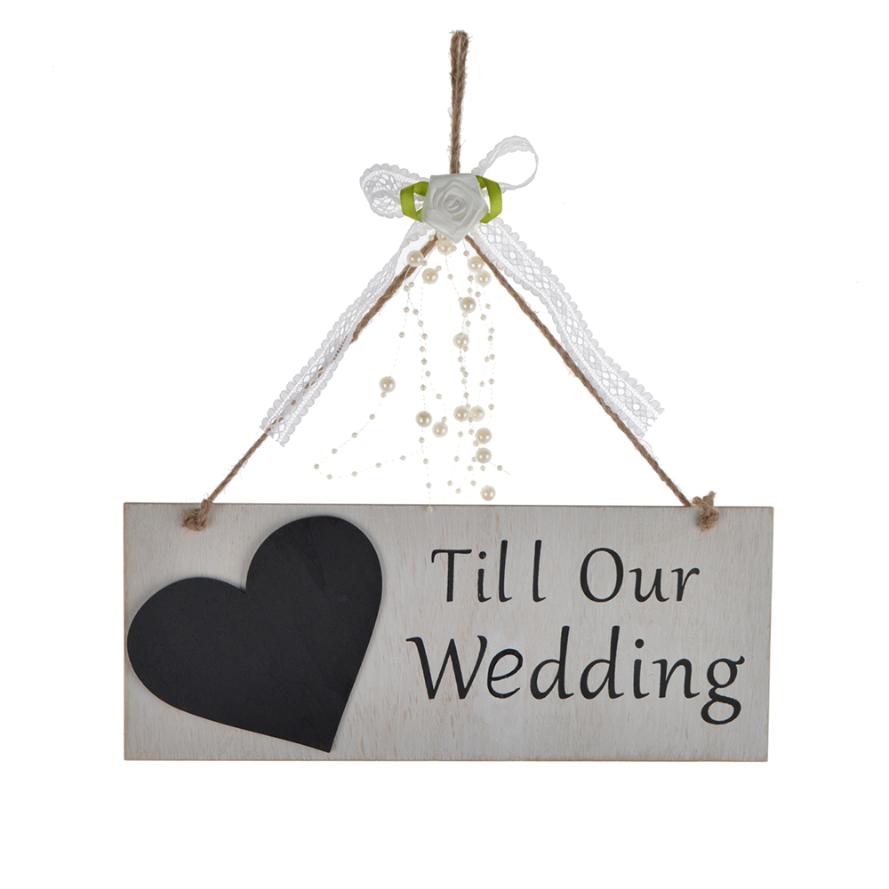 Personaliza el cartel rústico de boda de madera. 1