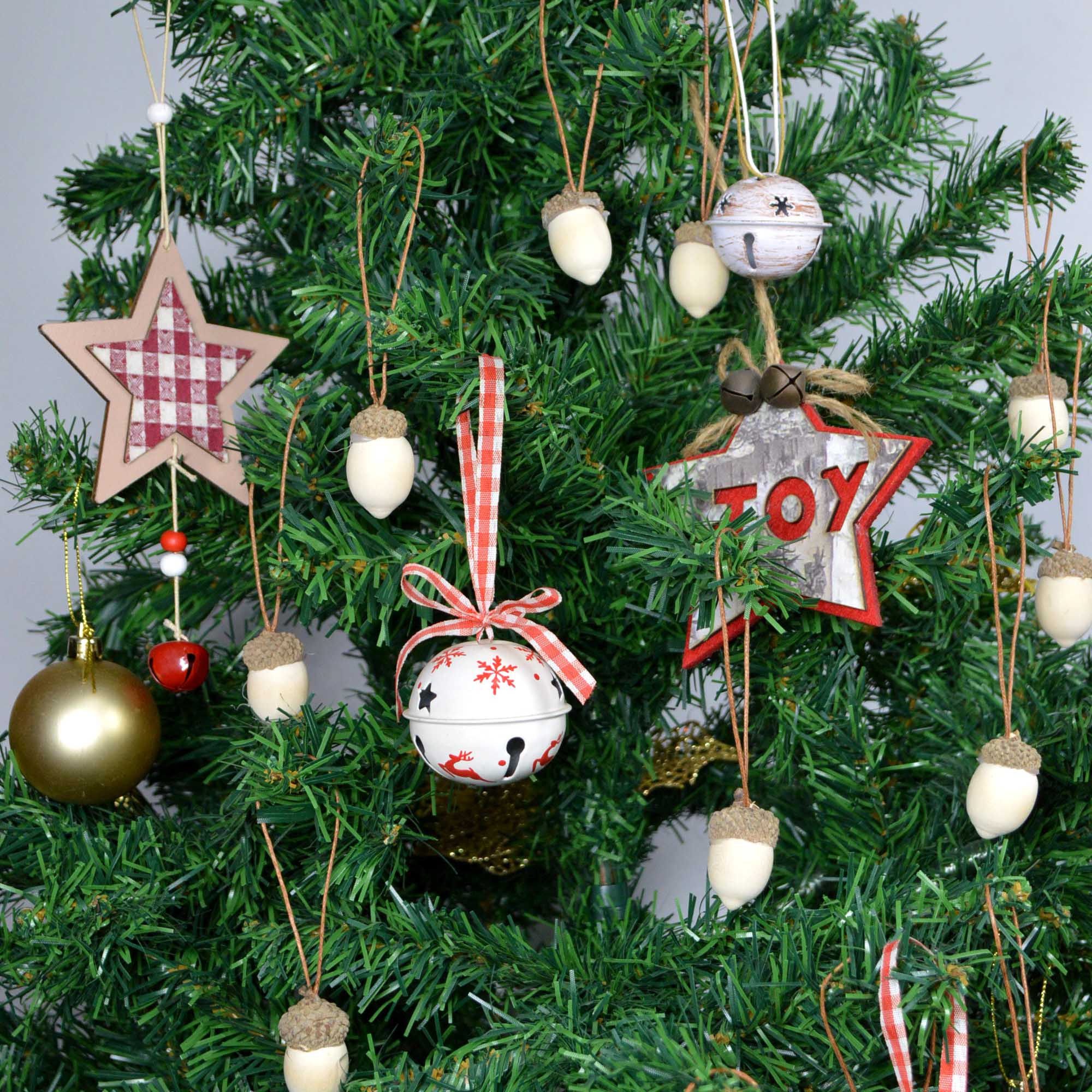 Factory direct artificial Christmas tree decoration wooden Pine cones pendant handmade hanging ornament 18pcs 5