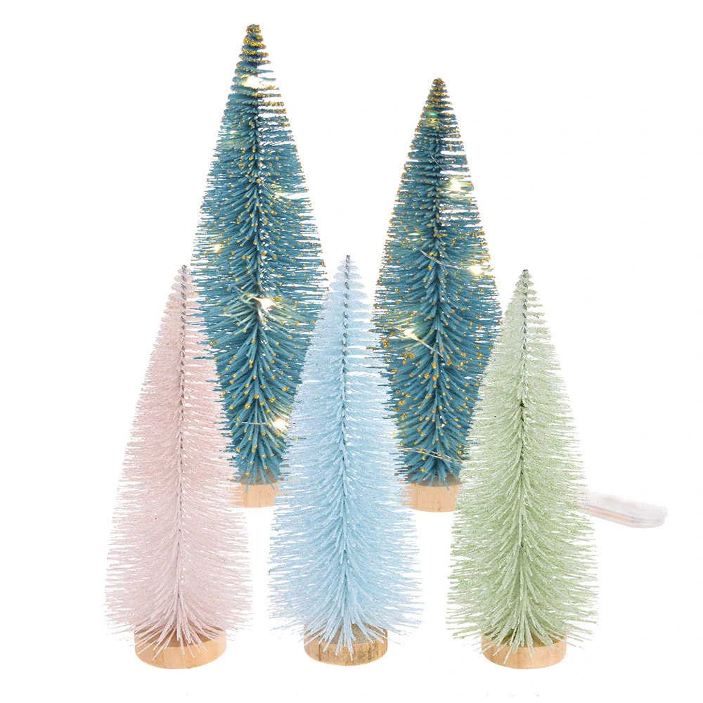 Mini árbol de Navidad artificial de plástico con cepillo para botellas de madera para diorama de fiesta navideña en casa 1