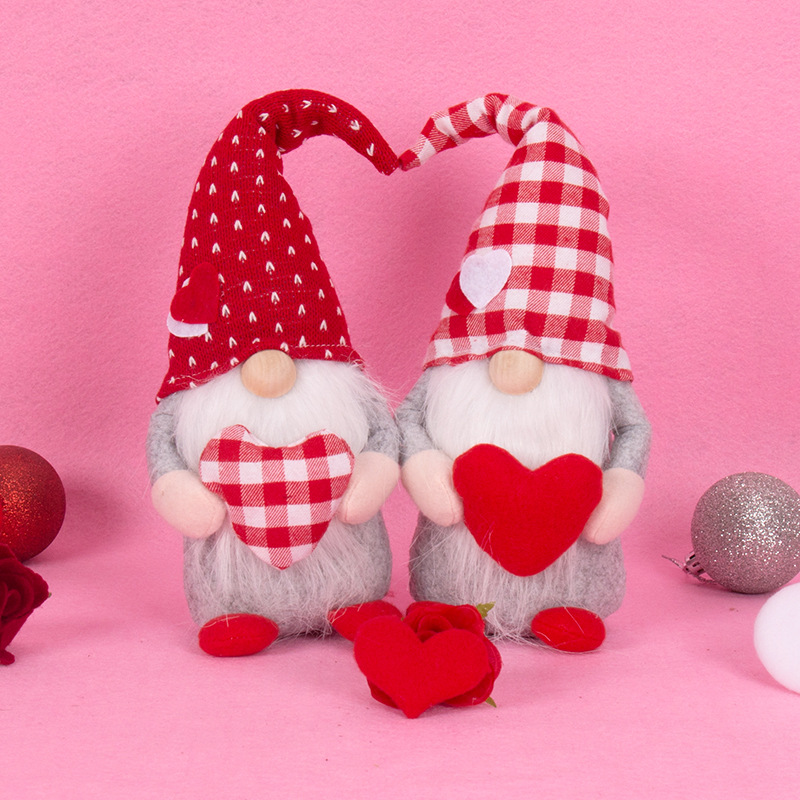 Valentine's Day Gnome Mr and Mrs Scandinavian Tomte Doll Supplier Valentine Decor for Table 3