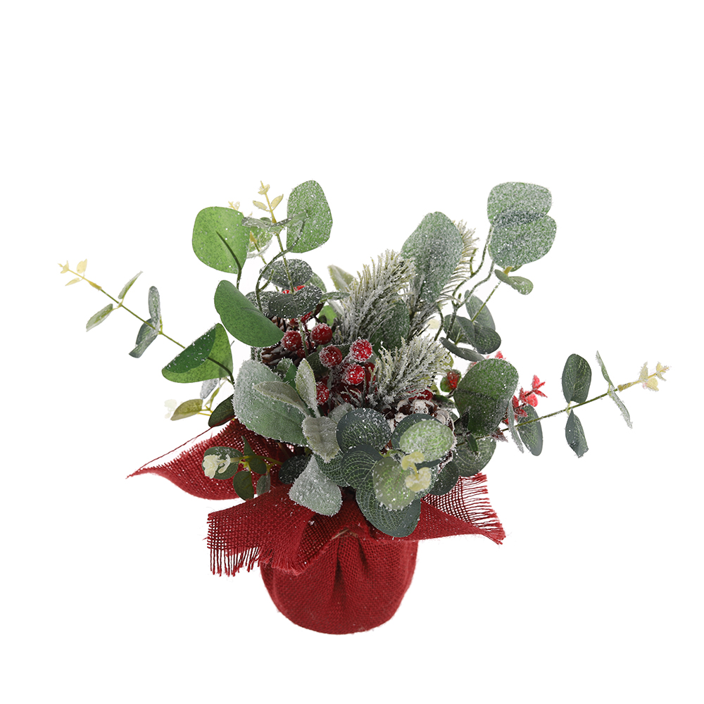 Christmas Tree with Red Berries Tabletop Tree Decorations Suppliers 4