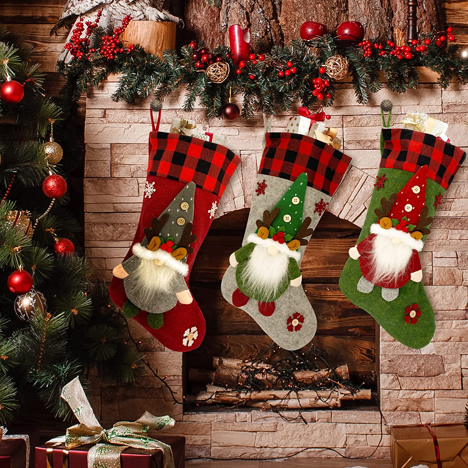Medias navideñas grandes con temática de Papá Noel, muñeco de nieve y reno para decoración de fiestas familiares 5