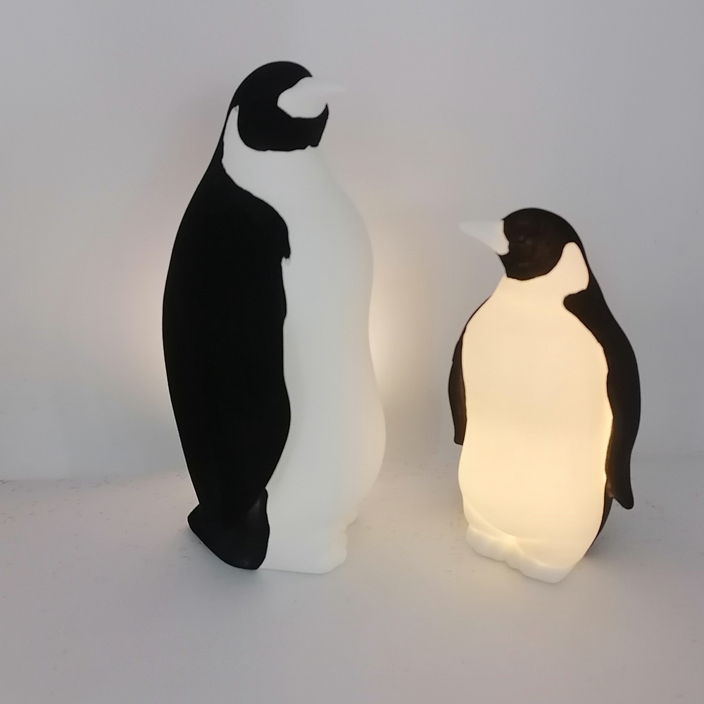 Benutzerdefinierte personalisierte Familie Keramik Licht bis LED Weihnachten Pinguin Figur Ornamente 2
