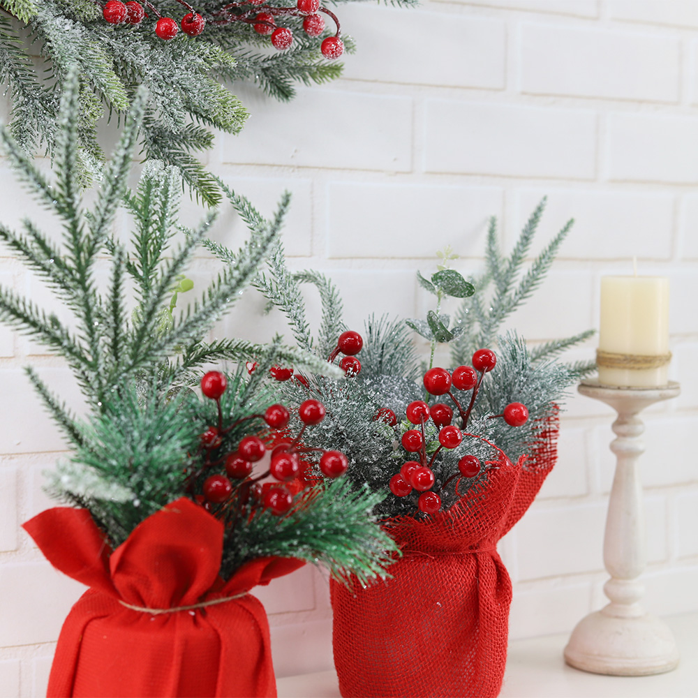 Weihnachtsgeschenk Dekor Kindergeschenk Büro Desktop Sackleinen Weihnachtsbaum Tischplatte mit roten Beeren 3