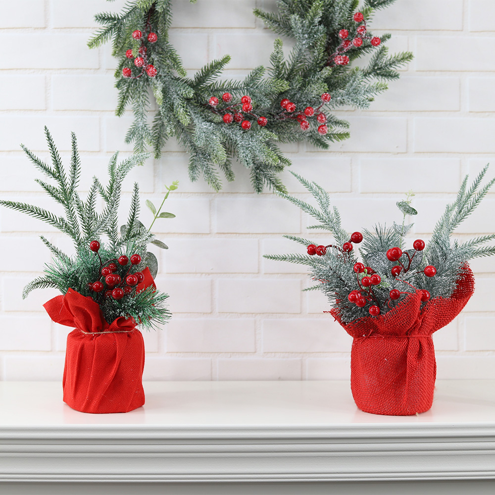 Weihnachtsgeschenk Dekor Kindergeschenk Büro Desktop Sackleinen Weihnachtsbaum Tischplatte mit roten Beeren 2