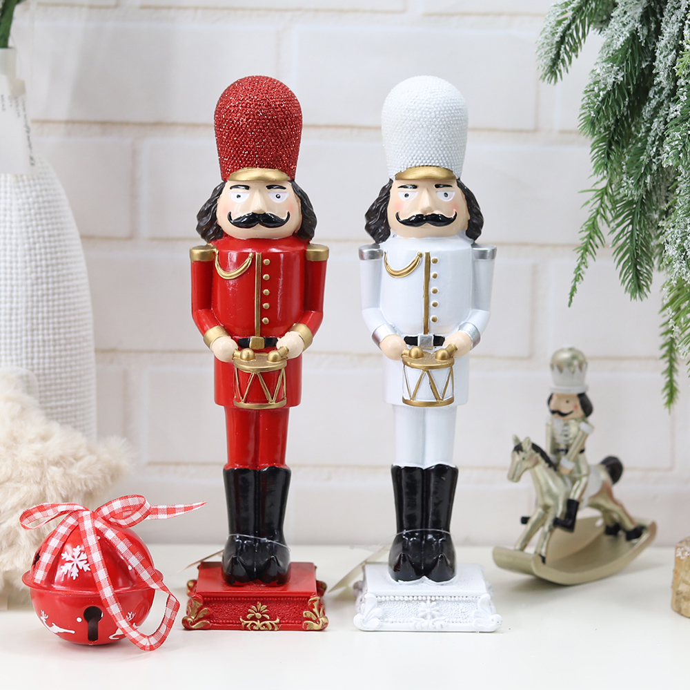 Christmas Figures Tabletop Decorations Resin Christmas Nutcracker Soldier Ornaments 1