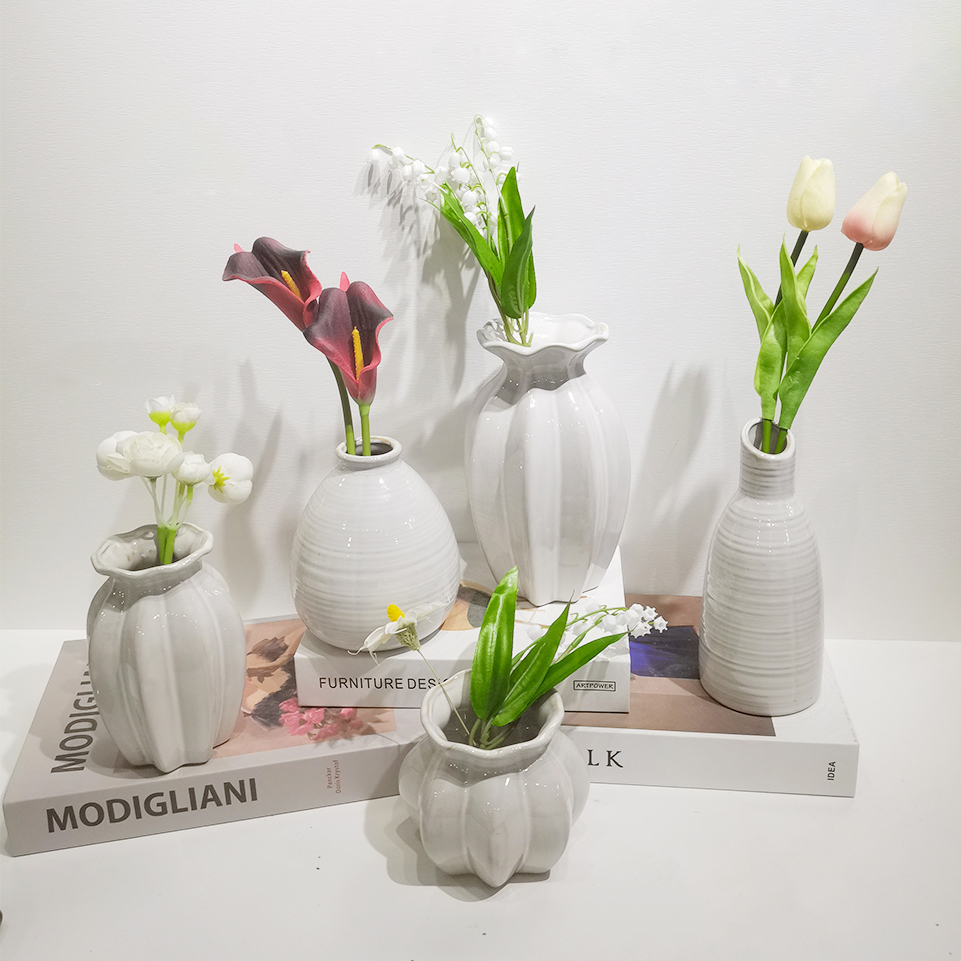 Maceta con arreglo floral, decoración de escritorio, jarrón de cerámica blanca nórdica, mini floreros 1