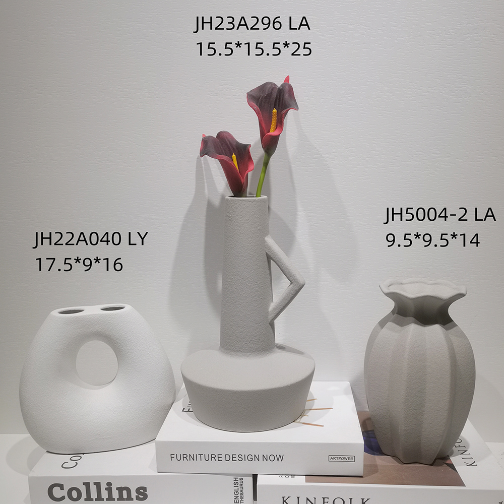 Wedding Dinner Table Boho ins Style Modern Home Decor White Donut Vase Hollow Ceramic Vase 7