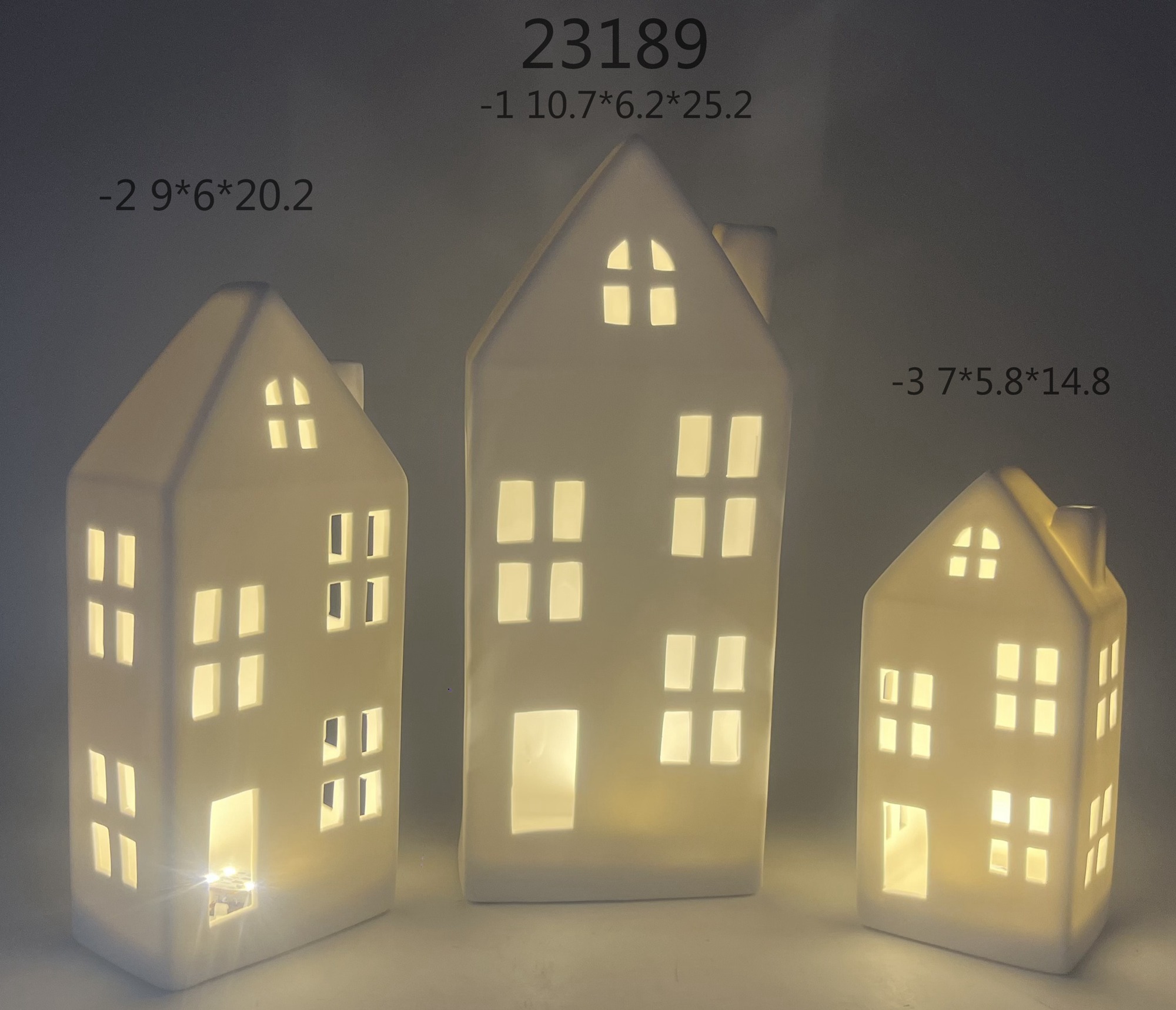 Weißes Porzellan Weihnachten LED beleuchtete weiße Häuser Dekor Miniatur Weihnachten Dorf Häuser Schneeflocke weiß leuchtende Schloss 6