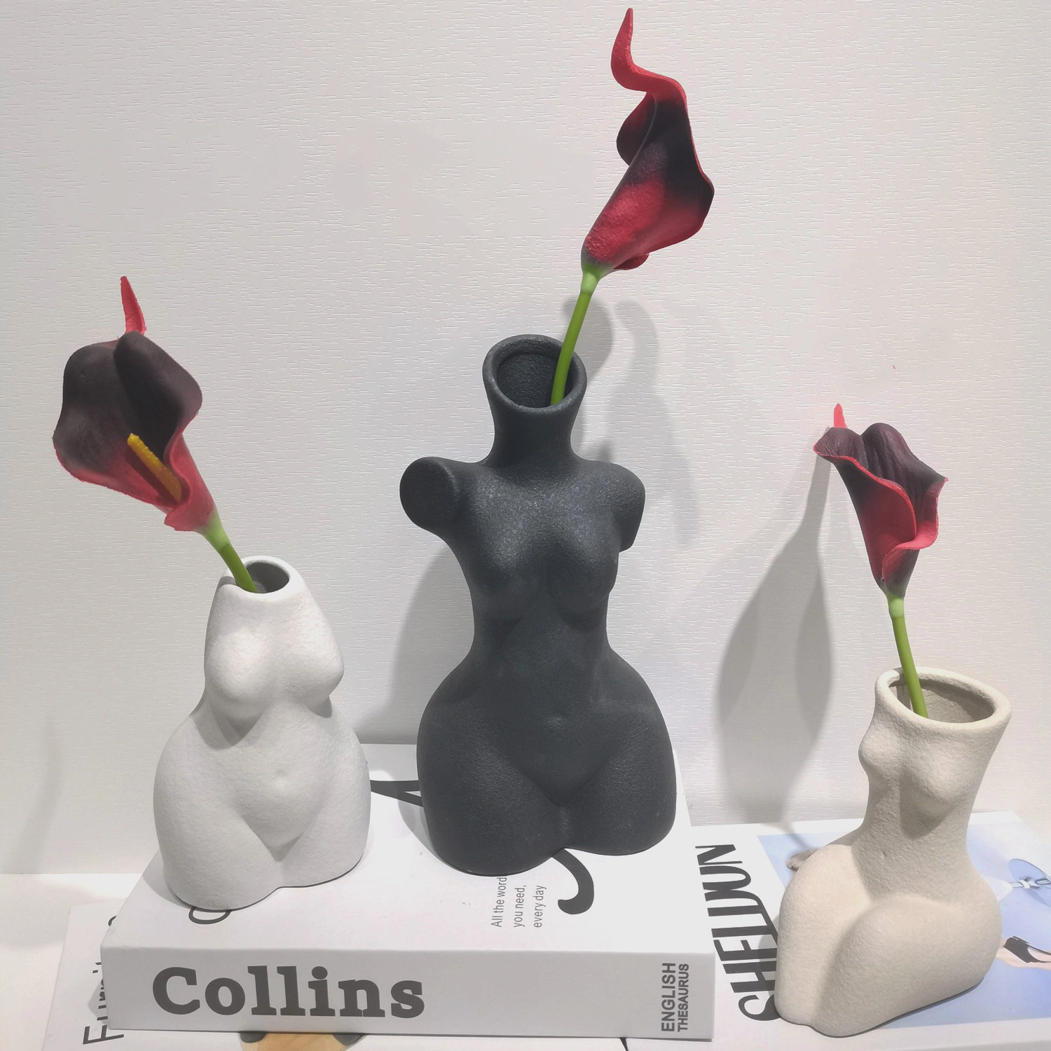 Female Body Vase Modern Ceramics Flower Vase In Female Body Shape Multi-Purpose Aesthetic Room Decor Flower Pot For Dry Flowers 1