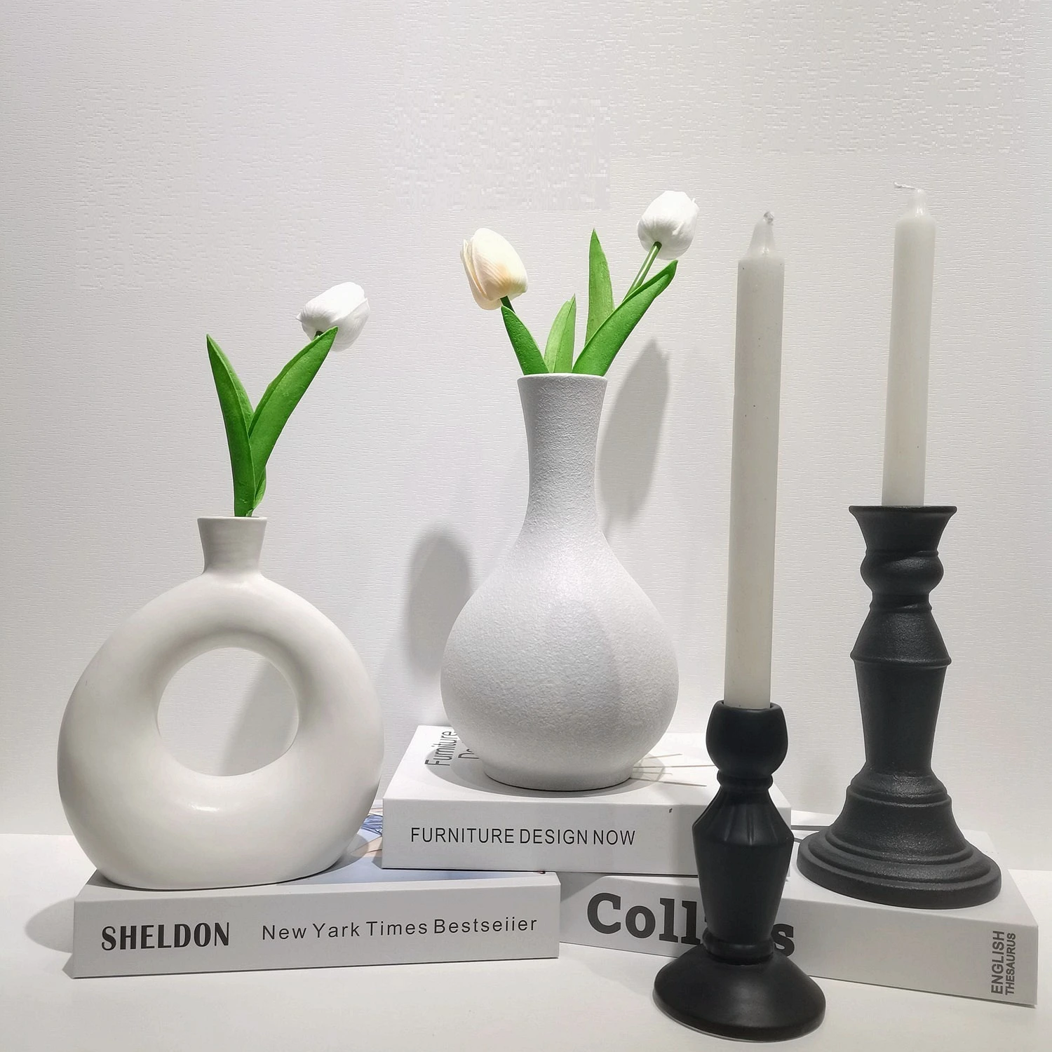 Jarrones Pampa triangulares blancos y negros de alta calidad, jarrones minimalistas nórdicos bohemios, florero geométrico de cerámica mate. 1