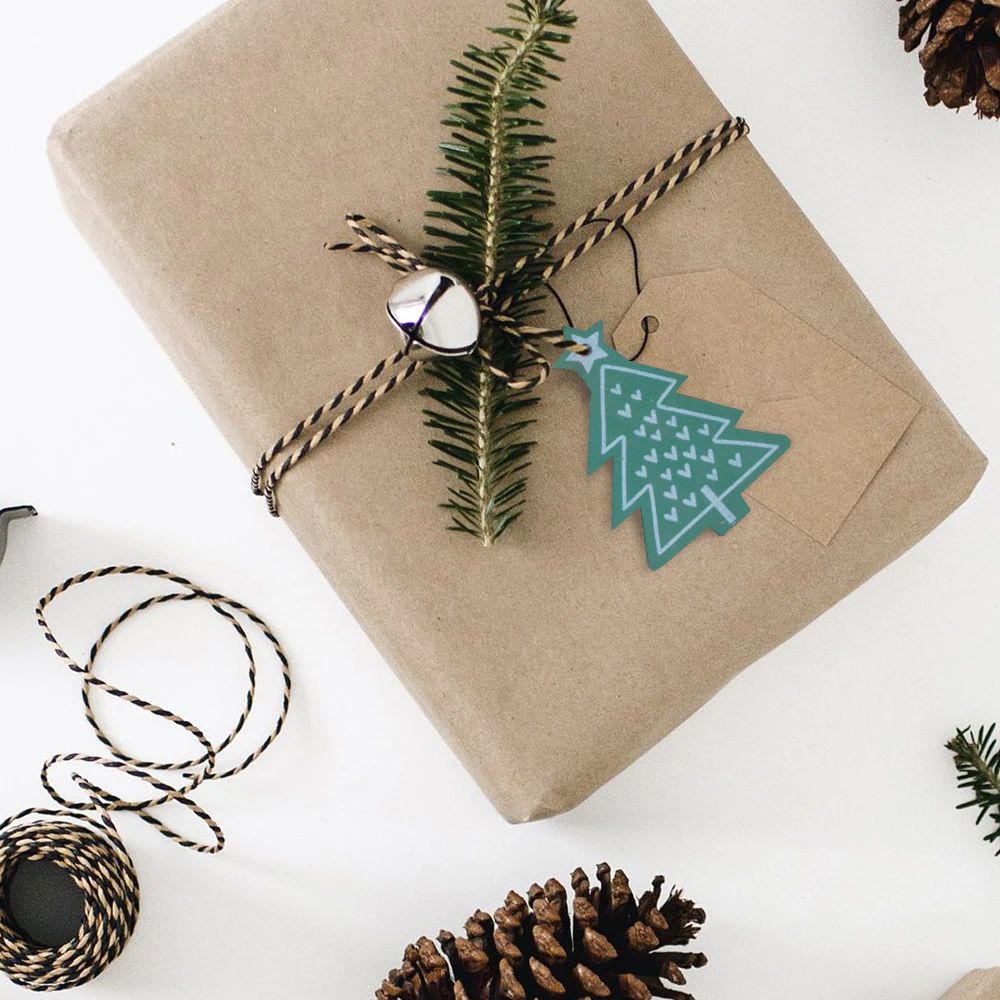 8 piezas/caja de adornos colgantes de madera para Navidad, gnomos, ciervos, para árbol de Navidad, decoración navideña para el hogar, de madera 5