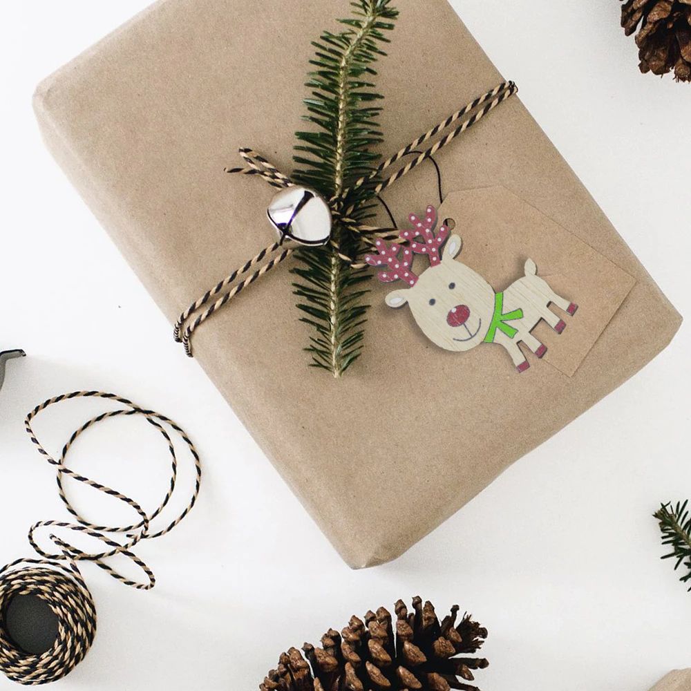8 piezas/caja de adornos colgantes de madera para Navidad, gnomos, ciervos, para árbol de Navidad, decoración navideña para el hogar, de madera 3