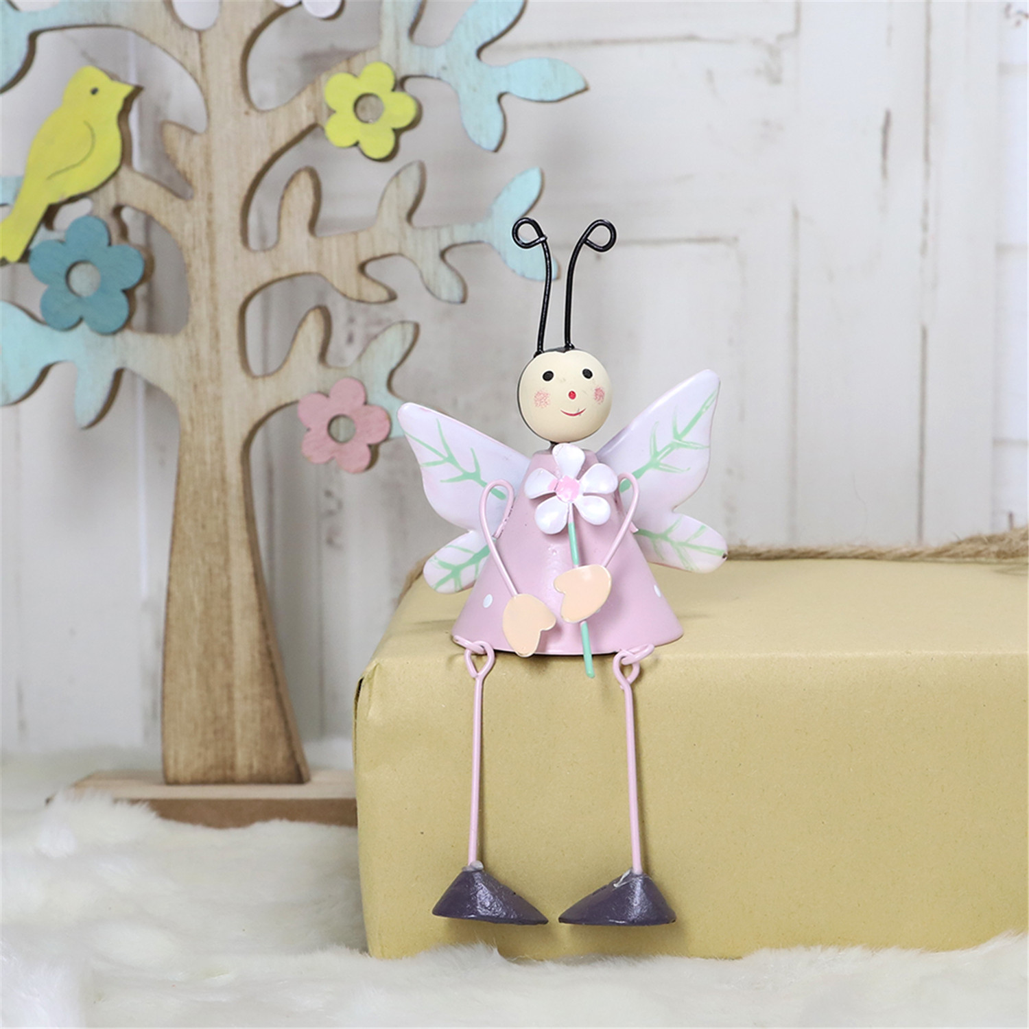 cute sit honey bee easter decoration 3