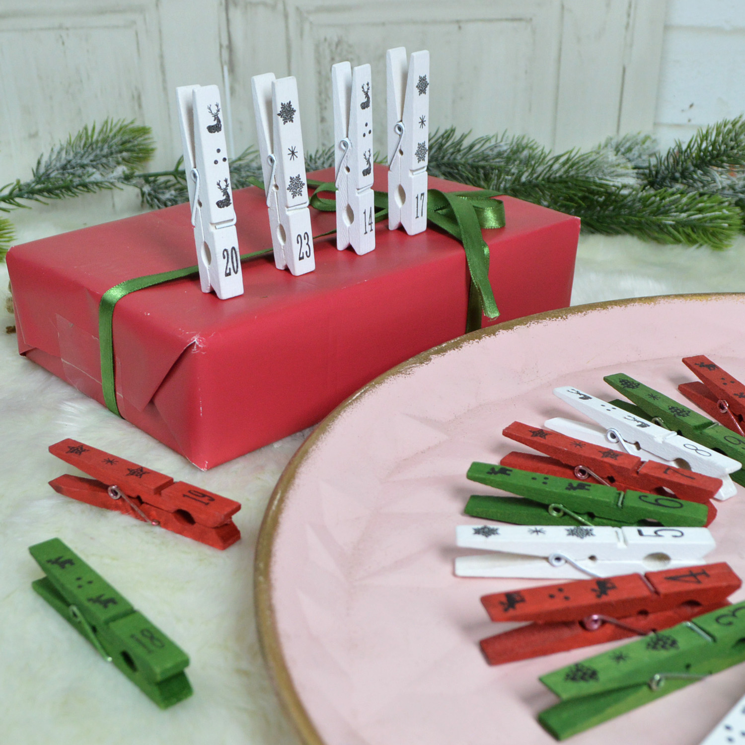 Großhandel DIY 24 Clips Weihnachten Advent Kette Holz Clip Advent Kalender Zahlen 5
