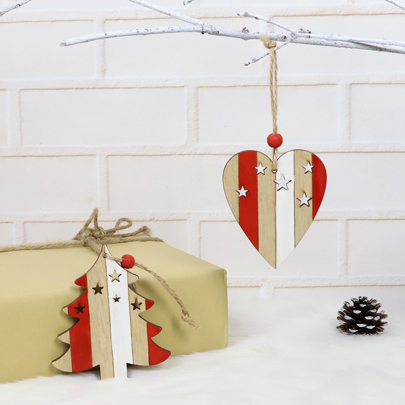 Hölzerne Weihnachtshängedekoration