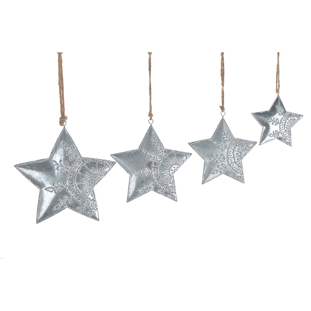 Colgantes navideños de metal plateado con forma de corazón y estrella para árbol, ideales para decorar fiestas de Año Nuevo. 2
