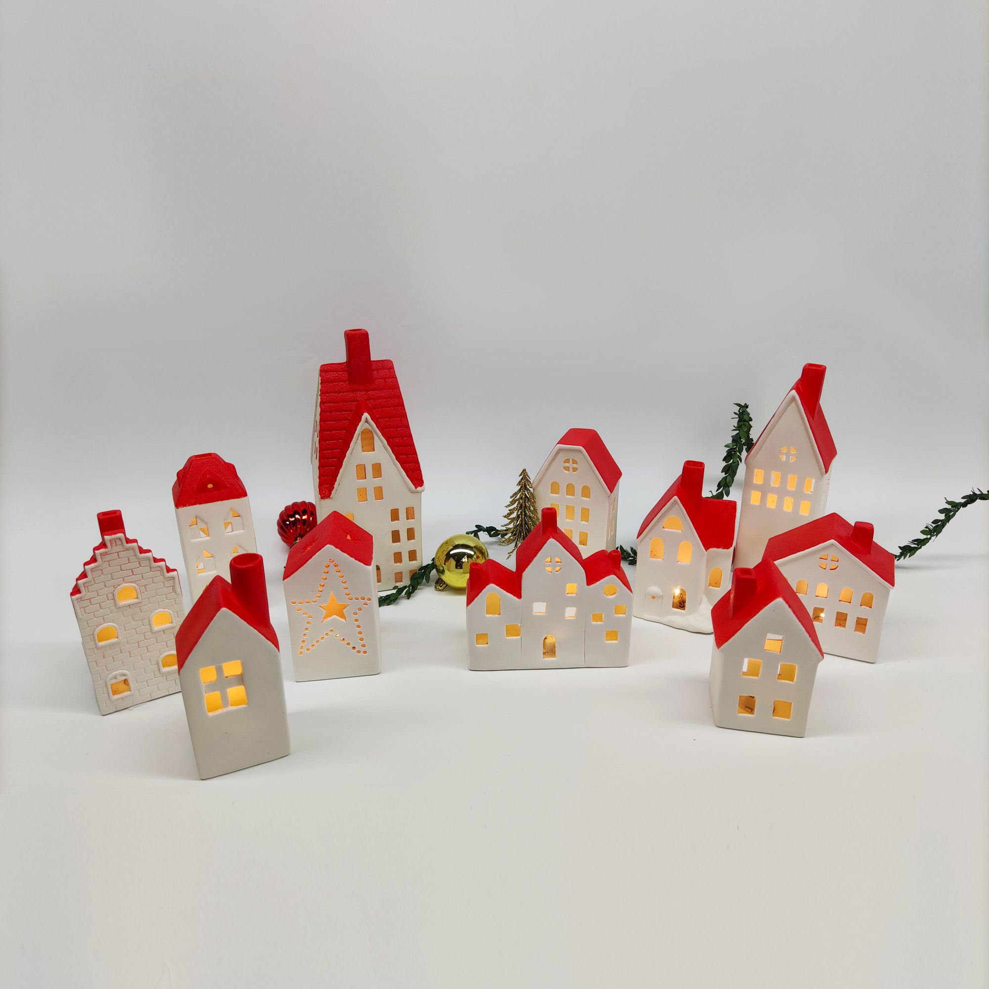 Weihnachtsschmuck für den Innenbereich, beleuchtete Keramikhäuser, Weihnachtsferien, Bauernhaus, rustikales Dekor, Heimdekoration 1
