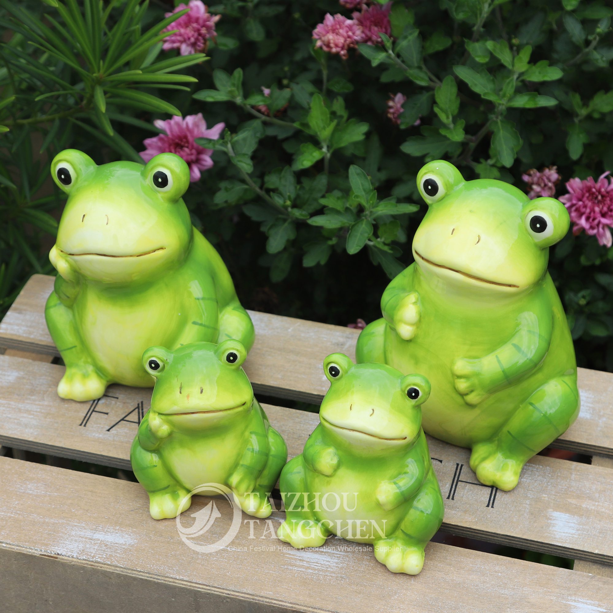 Erschwingliche saisonale Dekorationen Keramik Frosch Figur Gartensimulation Toad Statue 3